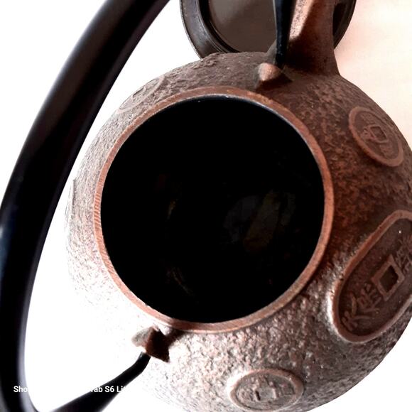 Unsigned Nanbu Cast Iron Japanese Teapot Cups And Saucers Set - Picture 10 of 16